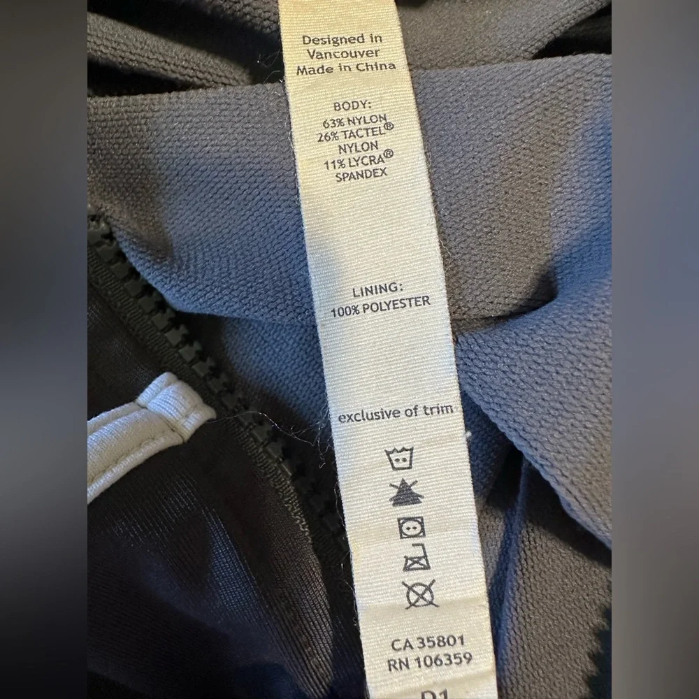 Jacket - Picture 5 of 5